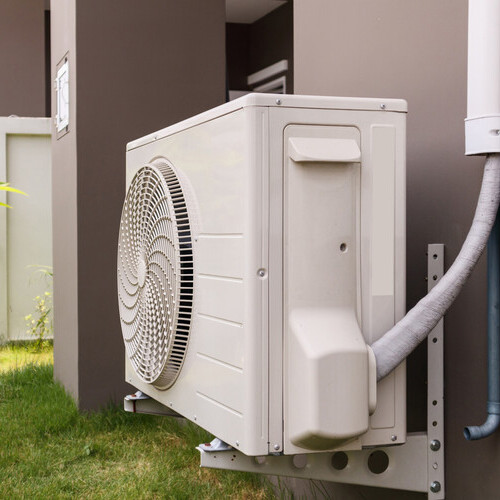 heat pump on the outside of a house